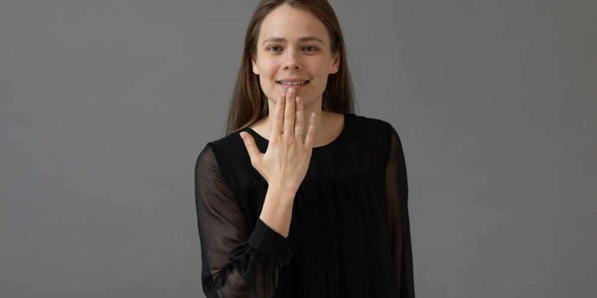Master BSL - The Complete Guide to Learning Sign Language