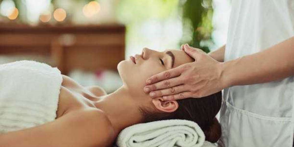 Unlock Relaxation: Discover the Best Essential Oils for Massage Bliss