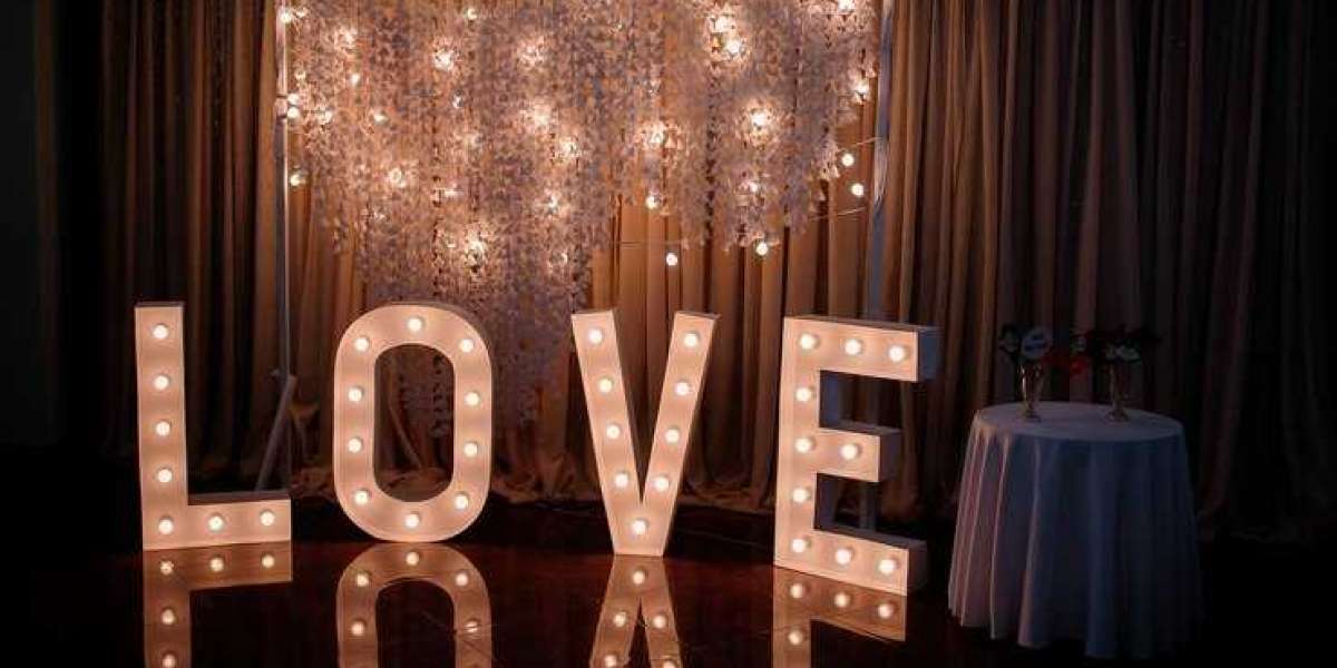 Unique Marquee Letter Light Combinations for Wedding Decor